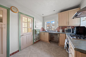 Photo 15- click for photo gallery